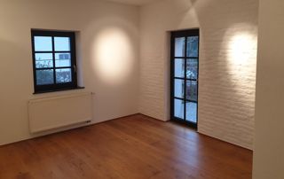 rénovation de pièce avec parquet massif