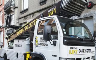 Déplacement de machines lourdes dans la ville de Bruxelles