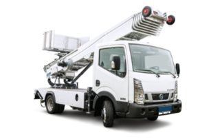 Camion monte-charge