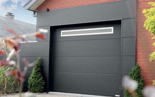 porte de garage en PVC